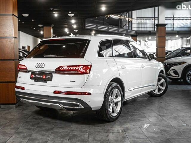 Ауді Ку 7, об'ємом двигуна 2 л та пробігом 45 тис. км за 53900 $, фото 20 на Automoto.ua