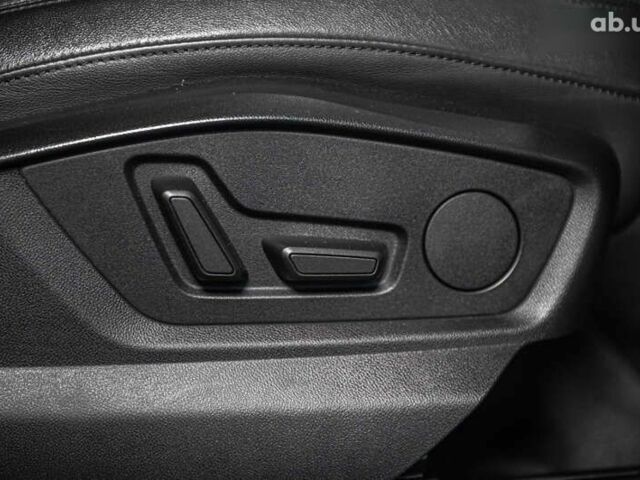 Ауді Ку 7, об'ємом двигуна 2 л та пробігом 45 тис. км за 53900 $, фото 27 на Automoto.ua