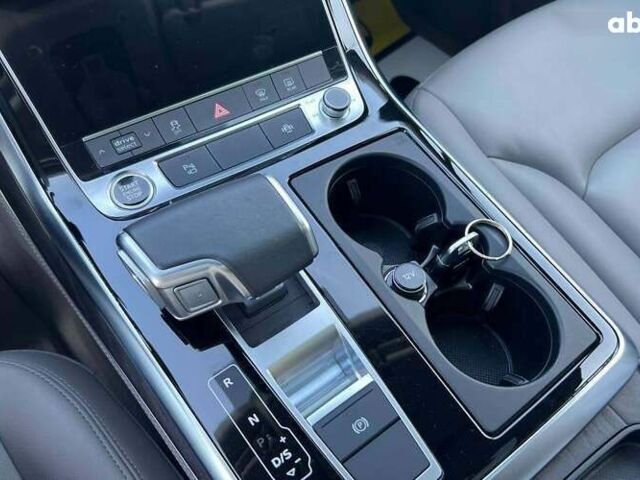 Ауди Ку 7, объемом двигателя 3 л и пробегом 29 тыс. км за 55000 $, фото 16 на Automoto.ua