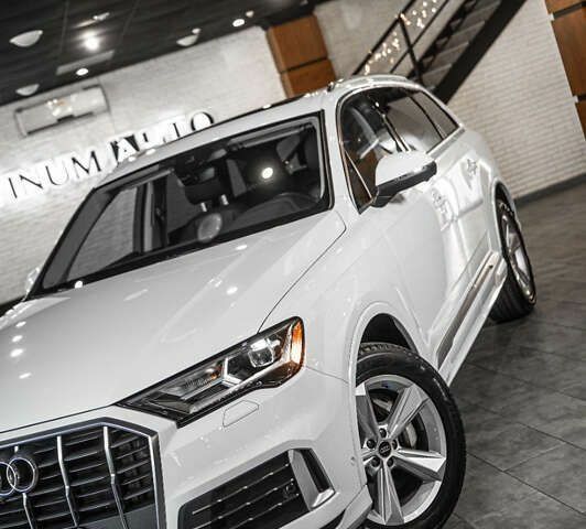 Ауді Ку 7, об'ємом двигуна 2 л та пробігом 45 тис. км за 53900 $, фото 18 на Automoto.ua