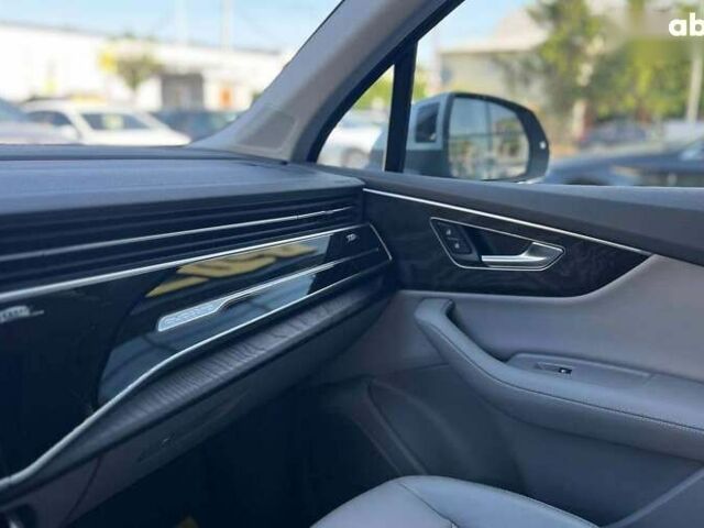 Ауди Ку 7, объемом двигателя 3 л и пробегом 29 тыс. км за 55000 $, фото 18 на Automoto.ua