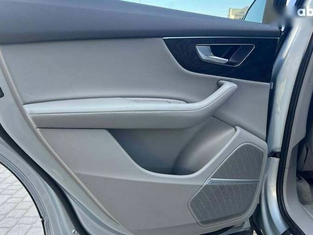 Ауди Ку 7, объемом двигателя 3 л и пробегом 29 тыс. км за 55000 $, фото 22 на Automoto.ua