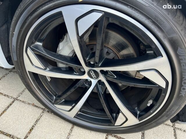 Ауди Ку 7, объемом двигателя 3 л и пробегом 29 тыс. км за 89009 $, фото 25 на Automoto.ua