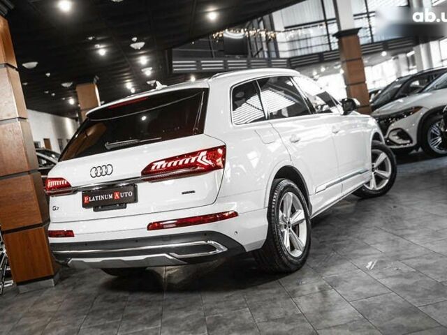 Ауді Ку 7, об'ємом двигуна 2 л та пробігом 45 тис. км за 53900 $, фото 21 на Automoto.ua