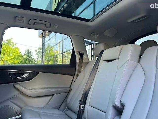 Ауди Ку 7, объемом двигателя 3 л и пробегом 29 тыс. км за 55000 $, фото 24 на Automoto.ua