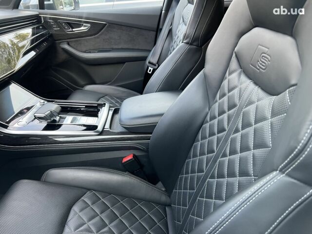 Ауди Ку 7, объемом двигателя 3 л и пробегом 29 тыс. км за 89009 $, фото 12 на Automoto.ua