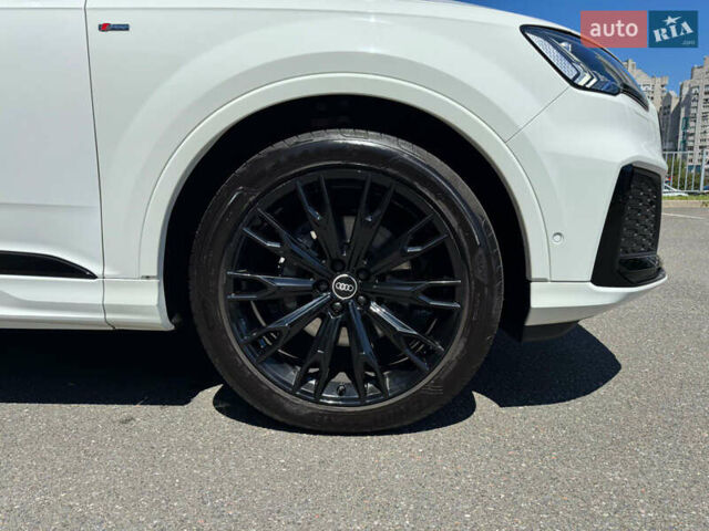 Ауді Ку 7, об'ємом двигуна 3 л та пробігом 42 тис. км за 84500 $, фото 94 на Automoto.ua
