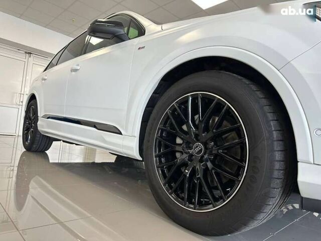 Ауди Ку 7, объемом двигателя 3 л и пробегом 7 тыс. км за 89000 $, фото 3 на Automoto.ua