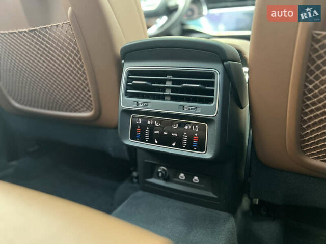 Ауді Ку 7, об'ємом двигуна 3 л та пробігом 25 тис. км за 57200 $, фото 24 на Automoto.ua