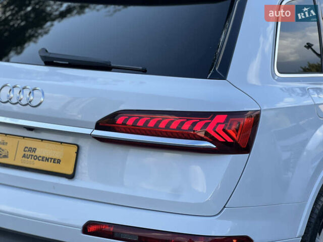 Ауді Ку 7, об'ємом двигуна 3 л та пробігом 25 тис. км за 57200 $, фото 7 на Automoto.ua