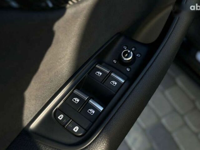 Ауди Ку 7, объемом двигателя 0 л и пробегом 88 тыс. км за 96000 $, фото 11 на Automoto.ua