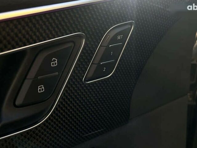 Ауди Ку 7, объемом двигателя 0 л и пробегом 112 тыс. км за 93000 $, фото 12 на Automoto.ua