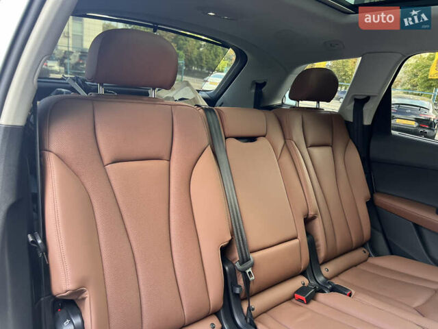 Ауді Ку 7, об'ємом двигуна 3 л та пробігом 25 тис. км за 57200 $, фото 22 на Automoto.ua
