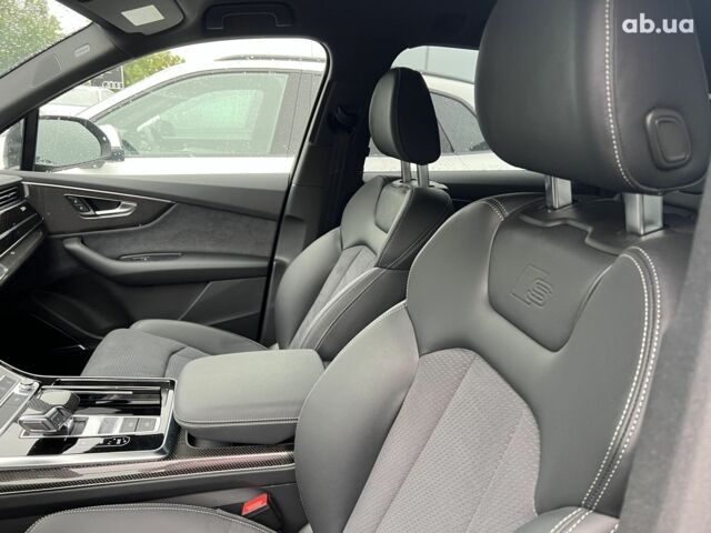 Ауди Ку 7, объемом двигателя 3 л и пробегом 8 тыс. км за 99334 $, фото 2 на Automoto.ua