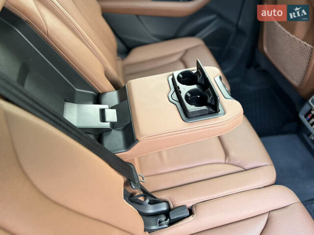 Ауді Ку 7, об'ємом двигуна 3 л та пробігом 25 тис. км за 57200 $, фото 23 на Automoto.ua