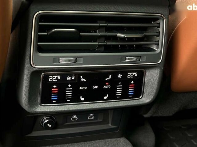 Ауді Ку 7, об'ємом двигуна 3 л та пробігом 17 тис. км за 59999 $, фото 16 на Automoto.ua