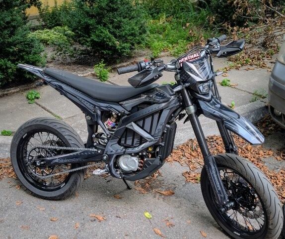 Ауді Ку 7, об'ємом двигуна 2.97 л та пробігом 0 тис. км за 7137 $, фото 4 на Automoto.ua