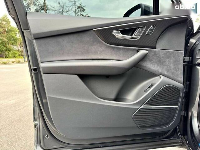 Ауді Ку 7, об'ємом двигуна 3 л та пробігом 1 тис. км за 105900 $, фото 27 на Automoto.ua