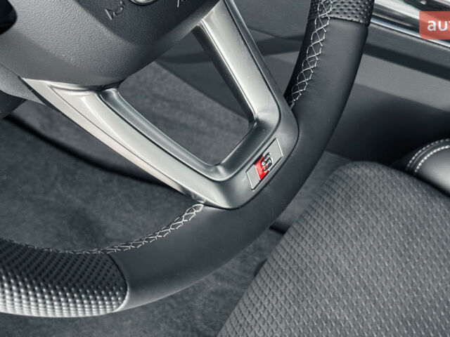 купити нове авто Ауді Ку 7 2025 року від офіційного дилера Порше Захід Ауді фото