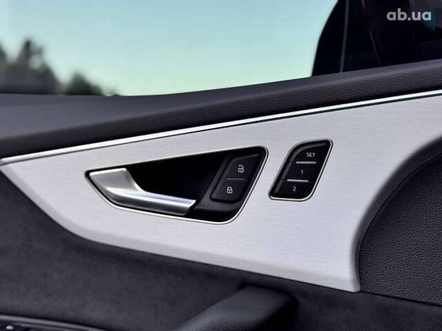 Ауди Ку 7, объемом двигателя 0 л и пробегом 1 тыс. км за 104500 $, фото 29 на Automoto.ua