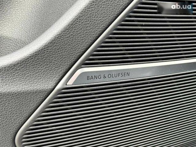 Ауді Ку 7, об'ємом двигуна 3 л та пробігом 1 тис. км за 105900 $, фото 28 на Automoto.ua