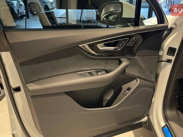 Ауди Ку 7, объемом двигателя 2.97 л и пробегом 0 тыс. км за 90693 $, фото 10 на Automoto.ua