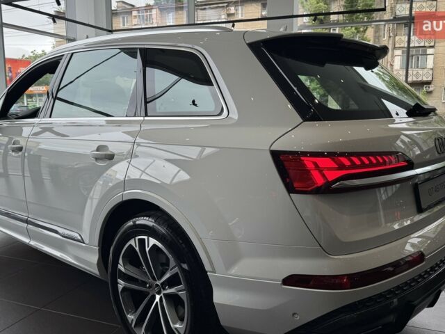 Ауди Ку 7, объемом двигателя 1.98 л и пробегом 0 тыс. км за 75767 $, фото 4 на Automoto.ua