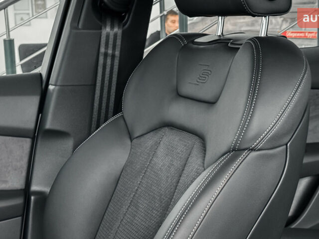 Ауди Ку 7 2025 года купить новое авто Ауди Ку 7 2025 года от официального дилера Порше Захід Ауди фото