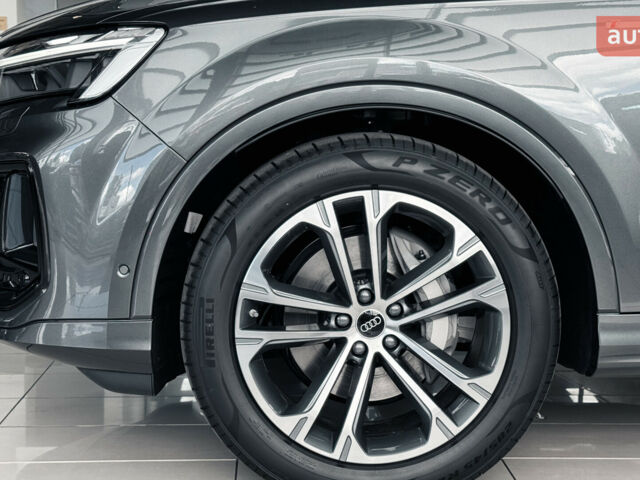 купити нове авто Ауді Ку 7 2025 року від офіційного дилера Порше Захід Ауді фото