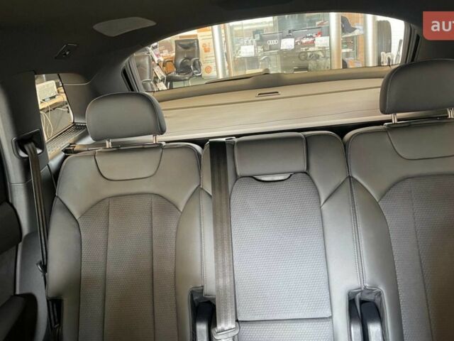 купити нове авто Ауді Ку 7 2025 року від офіційного дилера Ауді Центр ВІПОС Ауді фото