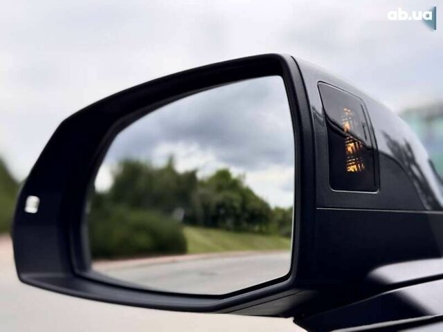 Ауді Ку 7, об'ємом двигуна 3 л та пробігом 1 тис. км за 105500 $, фото 25 на Automoto.ua