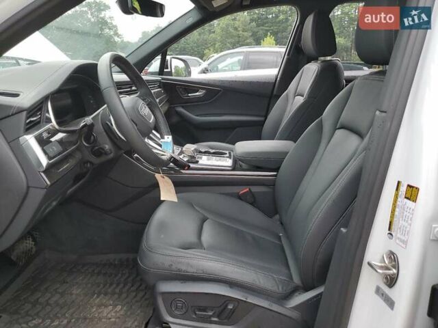 Ауди Ку 7, объемом двигателя 0 л и пробегом 11 тыс. км за 30000 $, фото 7 на Automoto.ua