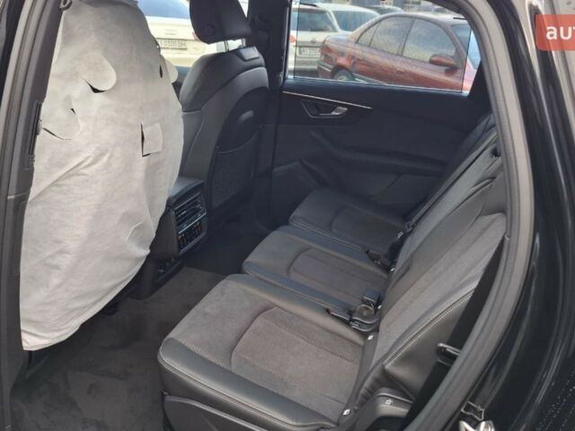 купити нове авто Ауді Ку 7 2025 року від офіційного дилера Порше Захід Ауді фото