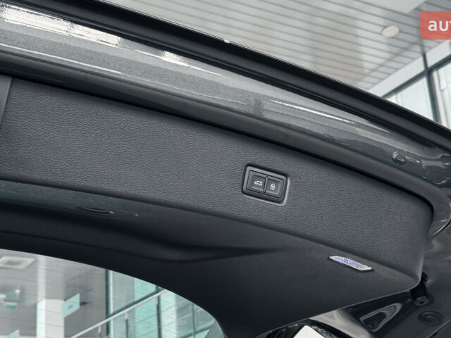 купити нове авто Ауді Ку 7 2025 року від офіційного дилера Порше Захід Ауді фото