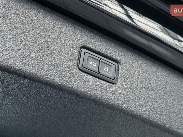 купить новое авто Ауди Ку 7 2025 года от официального дилера Порше Захід Ауди фото