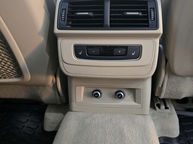 Серый Ауди Ку 7, объемом двигателя 2 л и пробегом 162 тыс. км за 23500 $, фото 18 на Automoto.ua