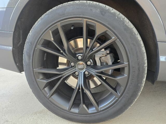 Серый Ауди Ку 7, объемом двигателя 2 л и пробегом 162 тыс. км за 23500 $, фото 4 на Automoto.ua