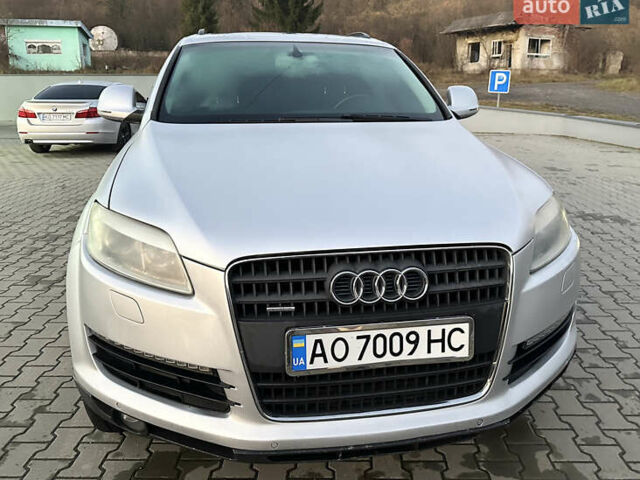 Серый Ауди Ку 7, объемом двигателя 4.16 л и пробегом 359 тыс. км за 7499 $, фото 2 на Automoto.ua
