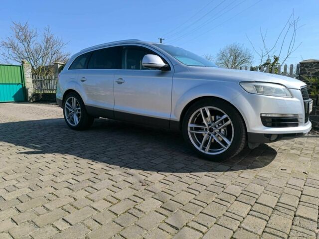 Серый Ауди Ку 7, объемом двигателя 3 л и пробегом 334 тыс. км за 10500 $, фото 1 на Automoto.ua