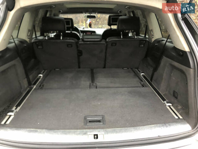 Серый Ауди Ку 7, объемом двигателя 2.97 л и пробегом 260 тыс. км за 13600 $, фото 10 на Automoto.ua