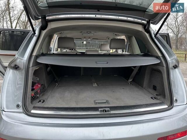 Сірий Ауді Ку 7, об'ємом двигуна 3 л та пробігом 322 тис. км за 10999 $, фото 29 на Automoto.ua