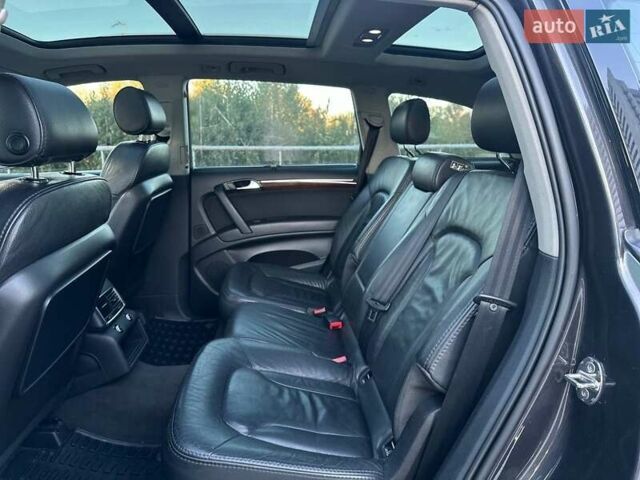 Сірий Ауді Ку 7, об'ємом двигуна 4.16 л та пробігом 250 тис. км за 9900 $, фото 24 на Automoto.ua