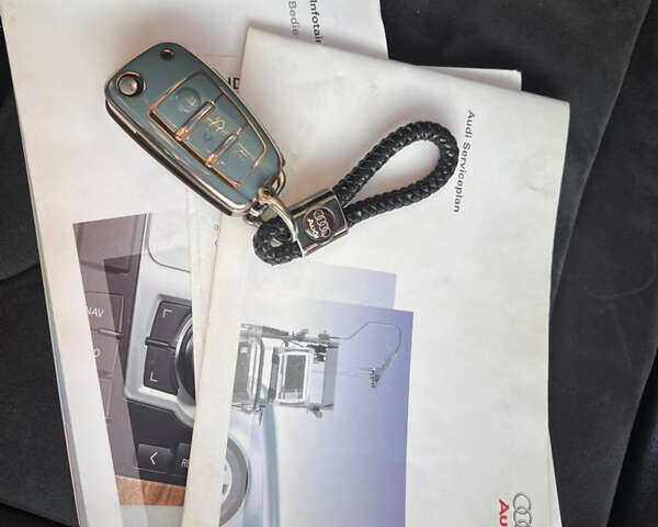 Серый Ауди Ку 7, объемом двигателя 3 л и пробегом 350 тыс. км за 10990 $, фото 19 на Automoto.ua