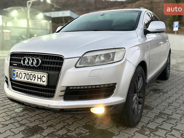 Серый Ауди Ку 7, объемом двигателя 4.16 л и пробегом 359 тыс. км за 7499 $, фото 6 на Automoto.ua