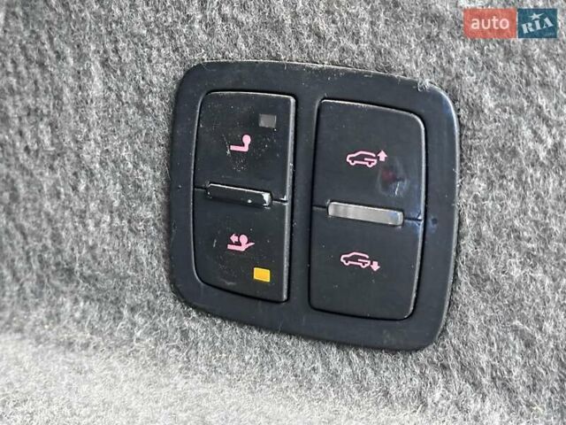 Сірий Ауді Ку 7, об'ємом двигуна 3 л та пробігом 322 тис. км за 10999 $, фото 31 на Automoto.ua