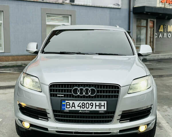 Сірий Ауді Ку 7, об'ємом двигуна 3 л та пробігом 388 тис. км за 10850 $, фото 1 на Automoto.ua
