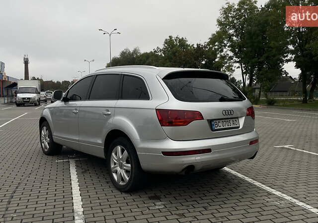 Серый Ауди Ку 7, объемом двигателя 3 л и пробегом 268 тыс. км за 12800 $, фото 4 на Automoto.ua