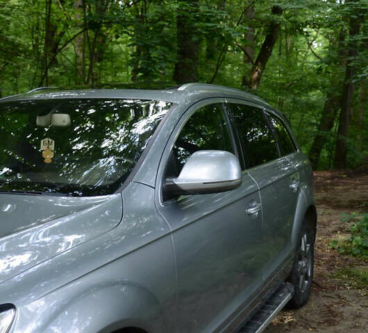 Сірий Ауді Ку 7, об'ємом двигуна 2.99 л та пробігом 316 тис. км за 12600 $, фото 3 на Automoto.ua