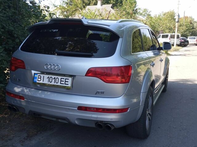 Серый Ауди Ку 7, объемом двигателя 4.2 л и пробегом 216 тыс. км за 10799 $, фото 4 на Automoto.ua