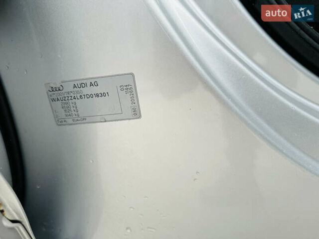 Сірий Ауді Ку 7, об'ємом двигуна 3 л та пробігом 388 тис. км за 10850 $, фото 35 на Automoto.ua